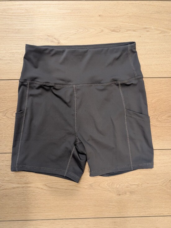 Bluenotes Pants - Dark Grey Athletic Shorts With Pockets